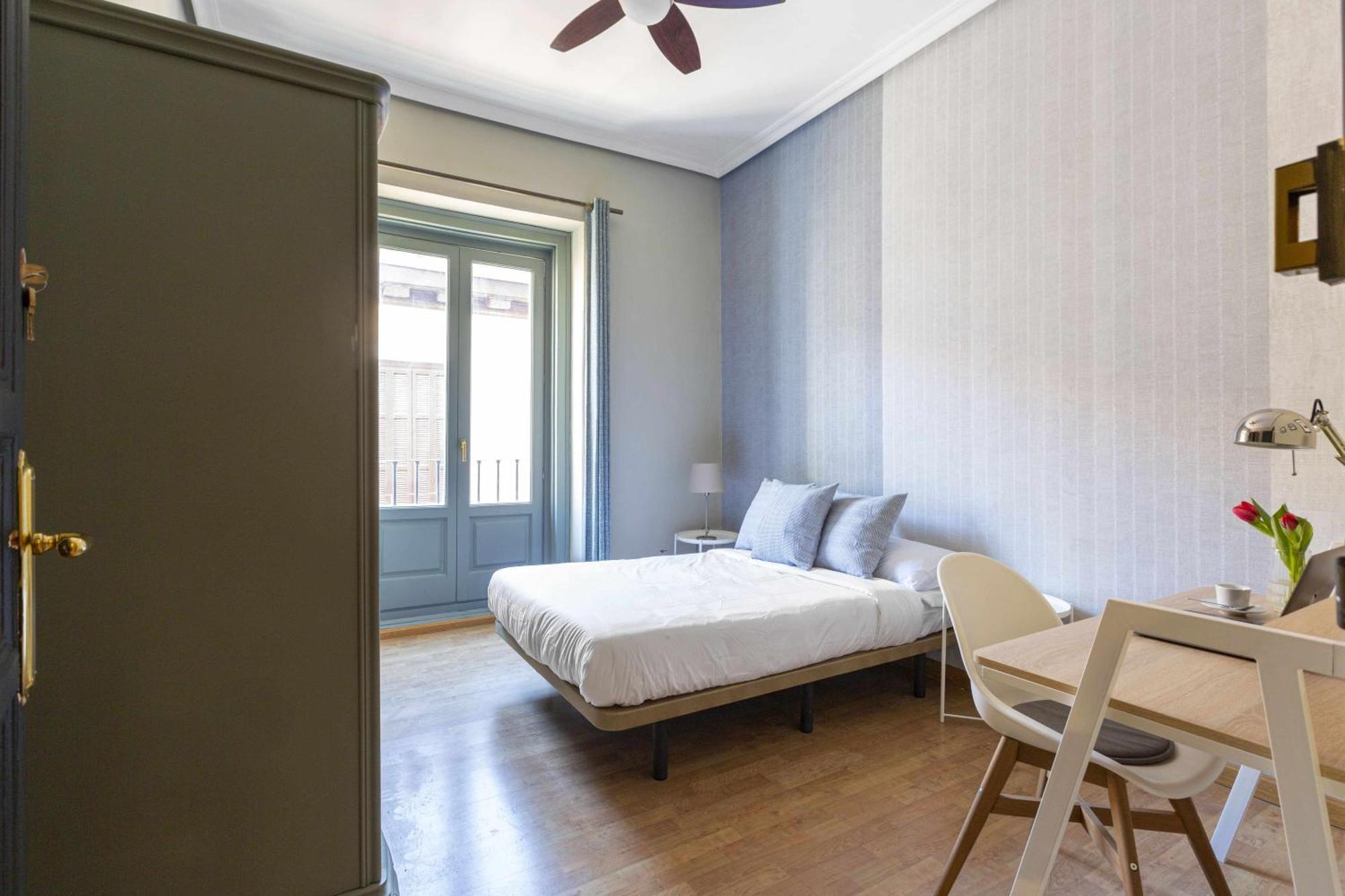 Sol Y Tirso Rooms Madrid Bagian luar foto